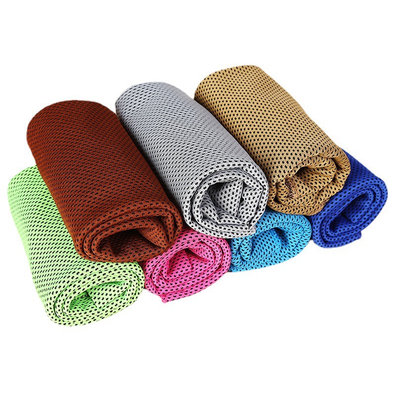 Cooling Towel Instant Relief M - огляд і ціна Camp Towel Microfiber